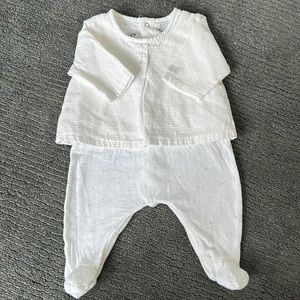 1mth adorable white one piece Petit Bateau